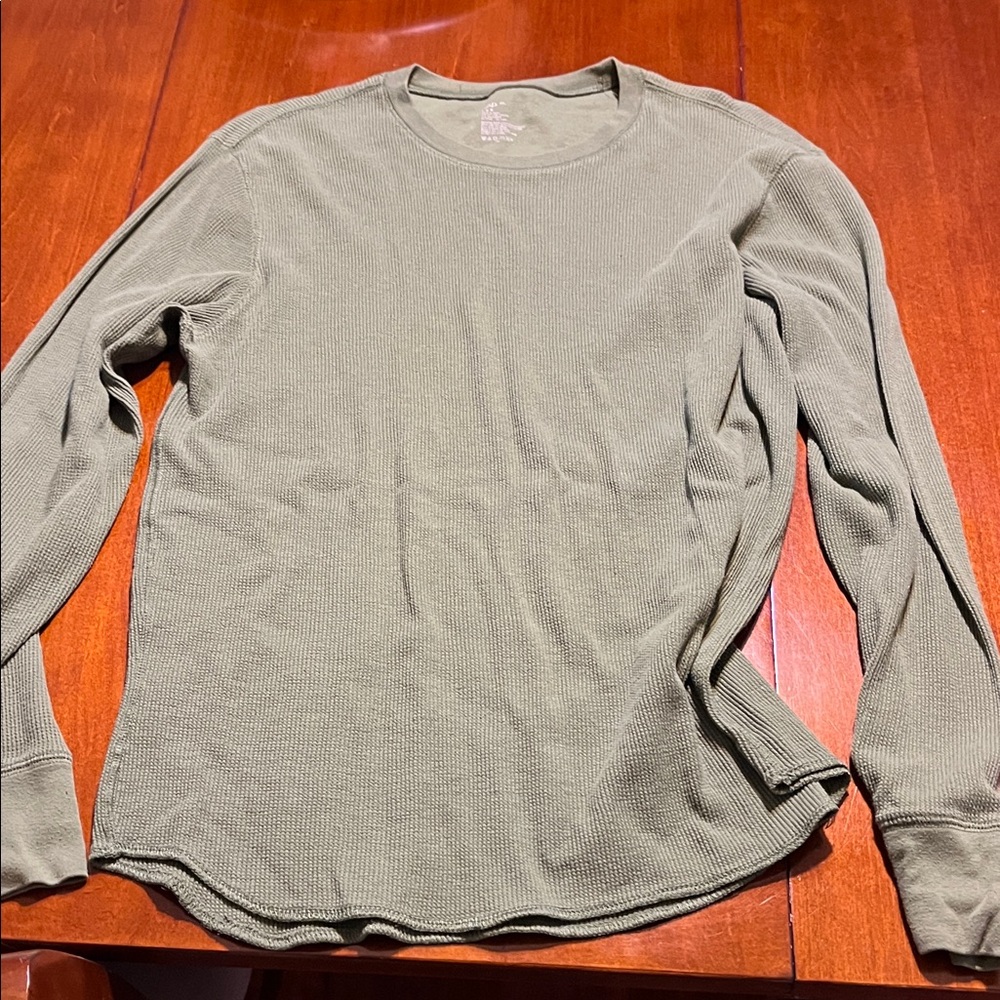 GAP Olive Long Sleeve Tee